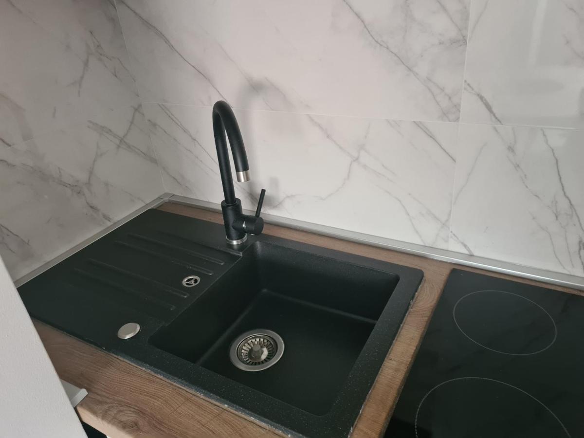 Apartman Id Donji Miholjac Bagian luar foto